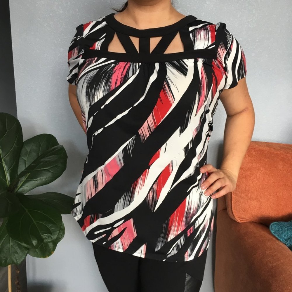 PerSection Concept Keyhole Neck Blouse L - XL